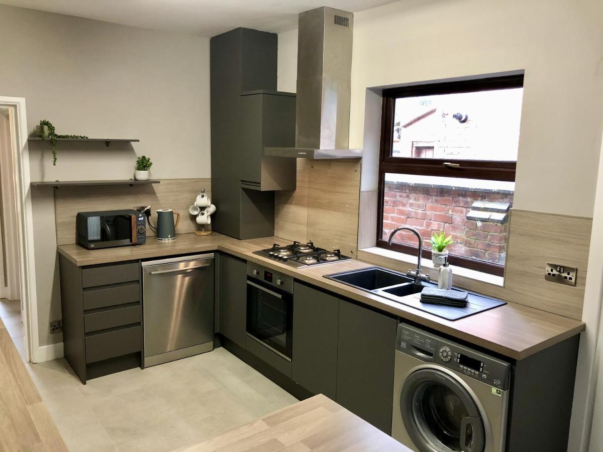 考文垂Executive Or Large Family 5-Bed House - Hosted By Hutch Lifestyle别墅 外观 照片