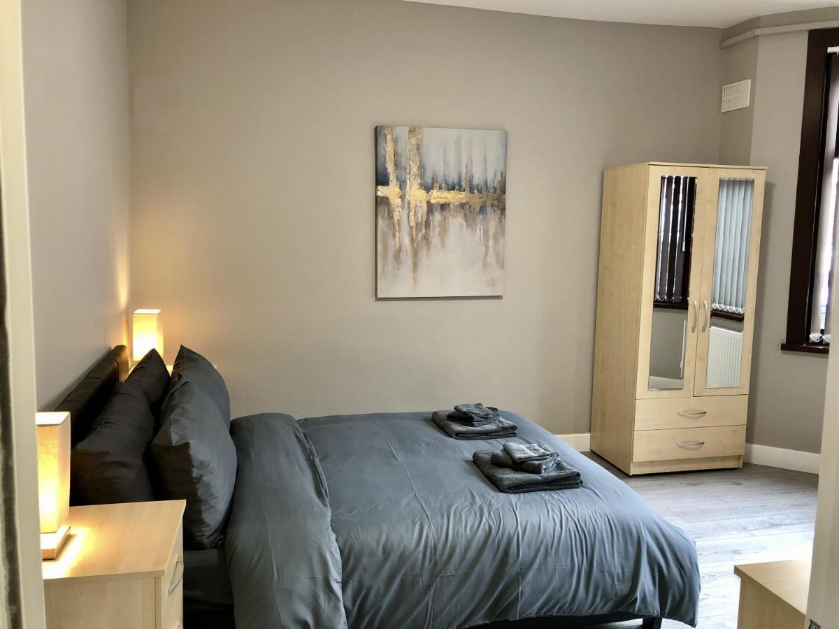 考文垂Executive Or Large Family 5-Bed House - Hosted By Hutch Lifestyle别墅 外观 照片