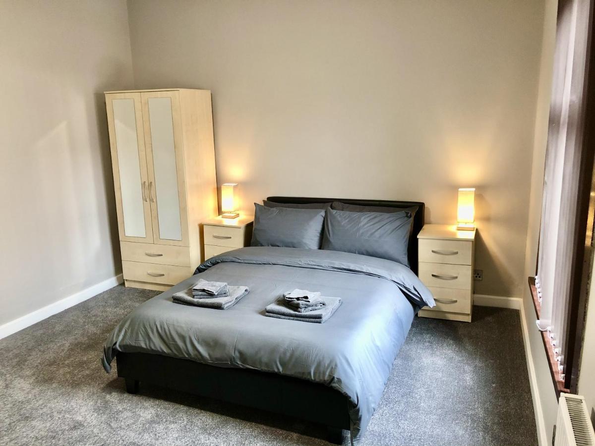 考文垂Executive Or Large Family 5-Bed House - Hosted By Hutch Lifestyle别墅 外观 照片