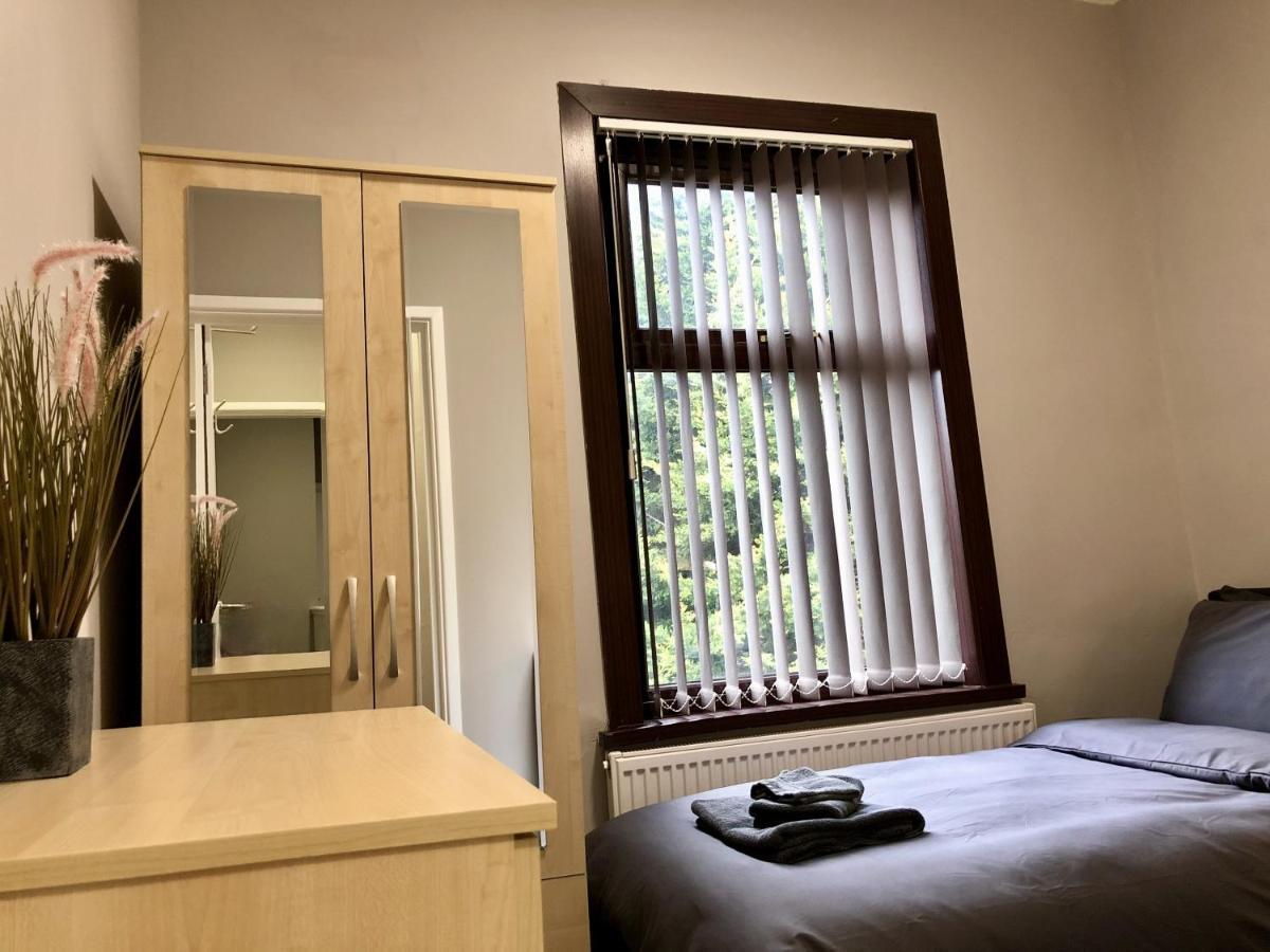 考文垂Executive Or Large Family 5-Bed House - Hosted By Hutch Lifestyle别墅 外观 照片