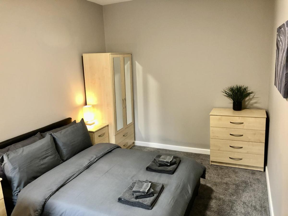 考文垂Executive Or Large Family 5-Bed House - Hosted By Hutch Lifestyle别墅 外观 照片