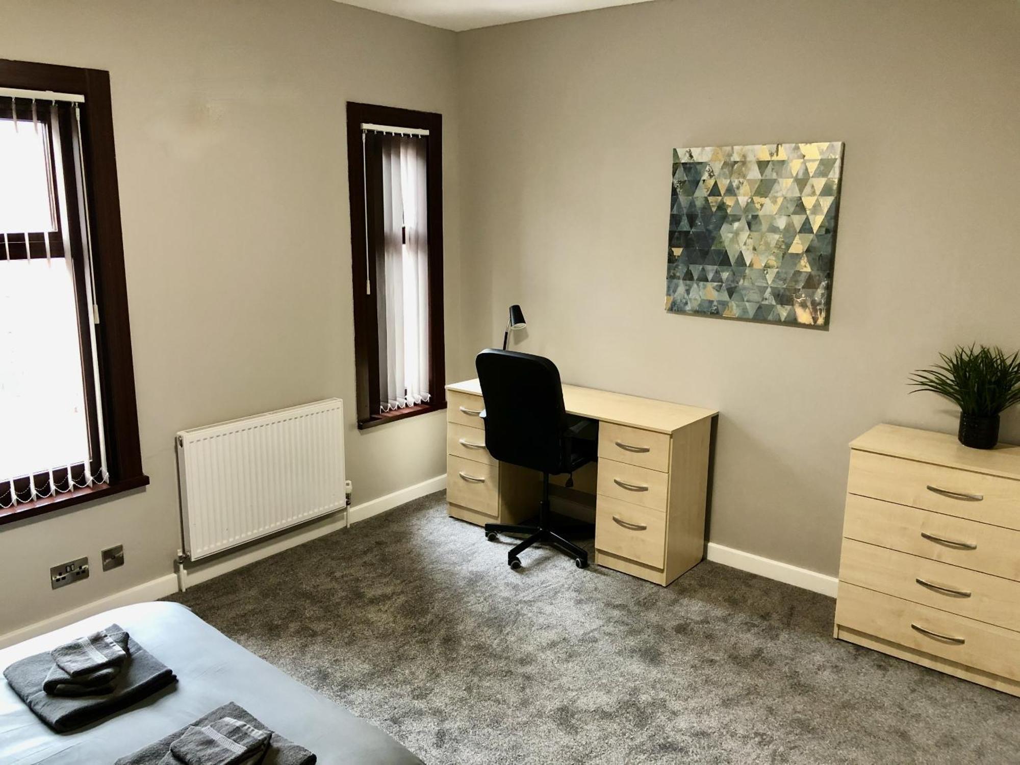 考文垂Executive Or Large Family 5-Bed House - Hosted By Hutch Lifestyle别墅 外观 照片
